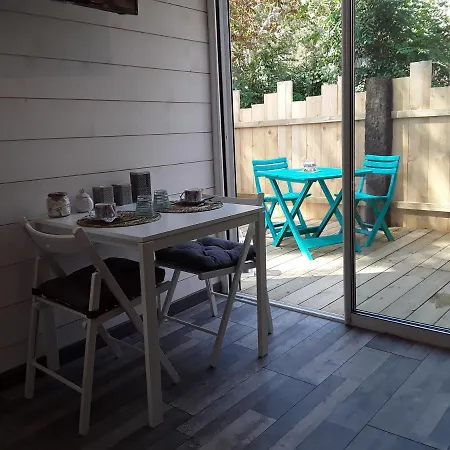 Panzió Les Pieds Dans L'eau 3*