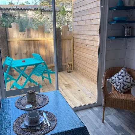 Bed & Breakfast Les Pieds Dans L'eau