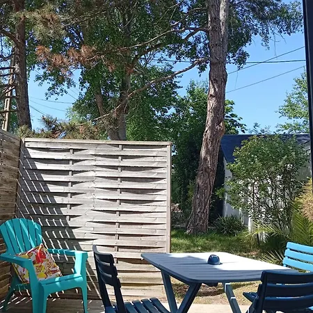 Les Pieds Dans L'eau Bed & Breakfast Merville-Franceville-Plage
