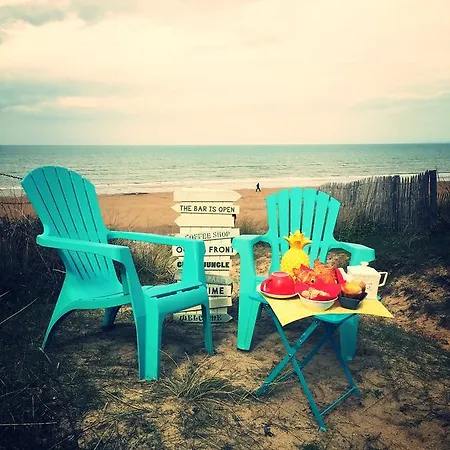 Les Pieds Dans L'eau Bed & Breakfast