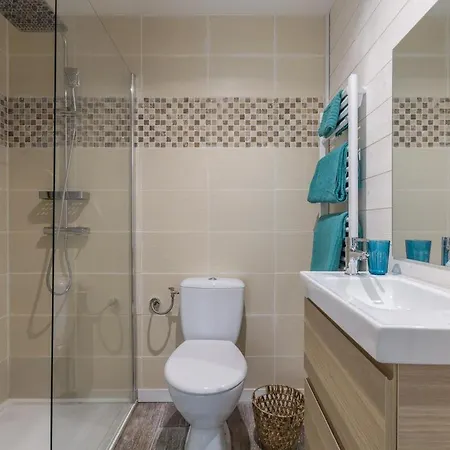 Les Pieds Dans L'eau Panzió