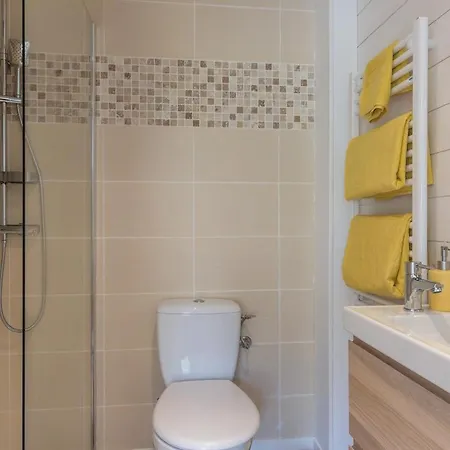 Panzió Les Pieds Dans L'eau