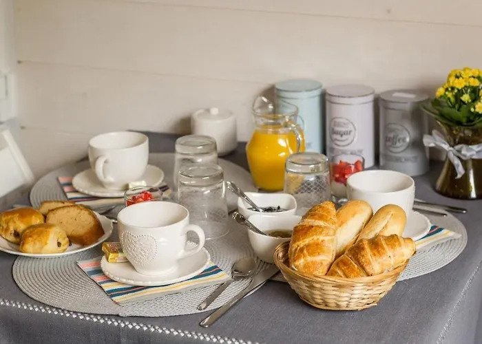 Les Pieds Dans L'eau 3*