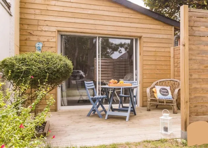 Les Pieds Dans L'eau 3*