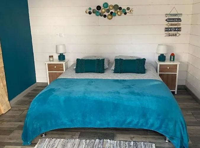 Les Pieds Dans L'eau Merville-Franceville-Plage