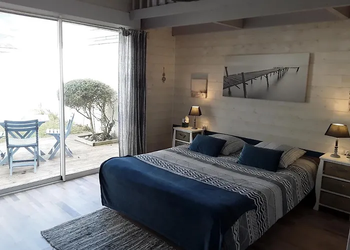 Les Pieds Dans L'eau 3* Merville-Franceville-Plage