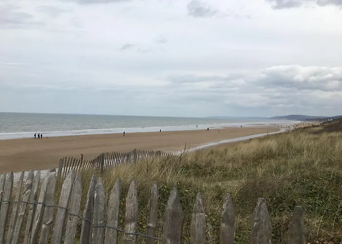 Les Pieds Dans L'eau Merville-Franceville-Plage